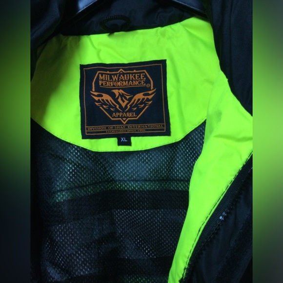 Men’s Milwaukee Performance Riding Rain Gear. Size XL - Picture 3 of 11